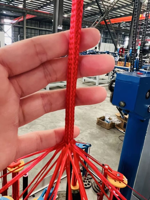 ШНУРОПЛЕТЕЛЬНАЯ МАШИНА CO-2/8