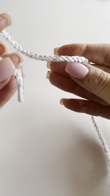 Шнур для пакетов, ПЭ с люрексом кручёный, 5 мм., красный/серебро