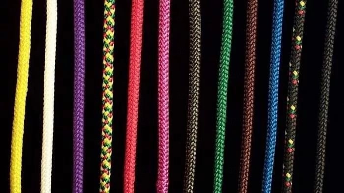 ШНУРОПЛЕТЕЛЬНАЯ МАШИНА ПО ТИПУ S, COBR16