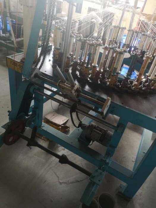 ШНУРОПЛЕТЕЛЬНАЯ МАШИНА ПО ТИПУ S, COT56-1A